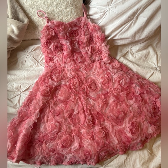 Floral short dress - Picture 2 of 4